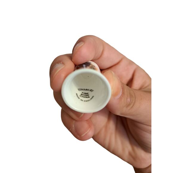 Vintage Porcelain Thimbles Lion & Boy Bone China Sewing Set of 2 - Picture 4 of 4